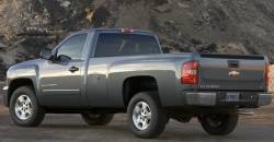 Chevrolet Silverado 2007 rear view