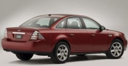 Ford Five Hundred 2009 rear view