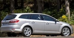 Ford Mondeo 2012 rear view