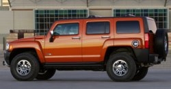 Hummer H3 2010 rear view