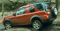 Land Rover Freelander 2004 rear view