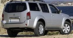 Nissan Pathfinder 2006 rear view