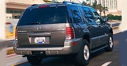 Mercury Mountaineer 2004 rear view