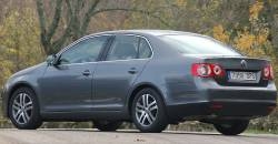 Volkswagen Jetta 2010 rear view