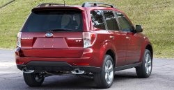 Subaru Forester 2011 rear view