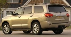 Toyota Sequoia 2014 rear view