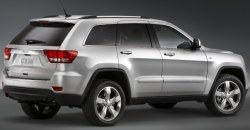 Jeep Grand Cherokee 2013 rear view