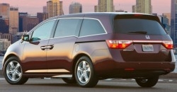 Honda Odyssey 2011 rear view