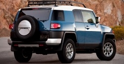 Toyota FJ Cruiser 2017 rear view