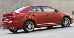 Suzuki Kizashi 2016 rear view