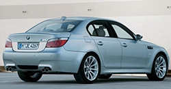 BMW M5 2010 rear view