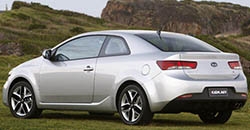 Kia Cerato Koup 2013 rear view