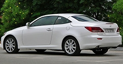 Lexus IS C 2015 rear view