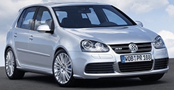 Golf R32