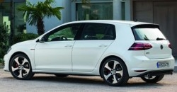 Volkswagen Golf GTI 2014 rear view