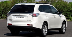 Mitsubishi Outlander 2014 rear view