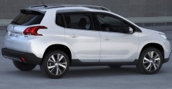 Peugeot 2008 2014 rear view