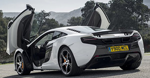 McLaren 650S 2016 rear view