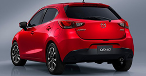 Mazda 2 2018 rear view