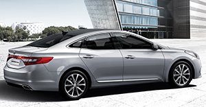 Hyundai Azera 2015 rear view