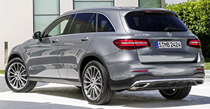 Mercedes-Benz GLC-Class 2019 rear view