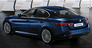 Alfa Romeo Giulia 2018 rear view