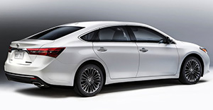 Toyota Avalon 2016 rear view