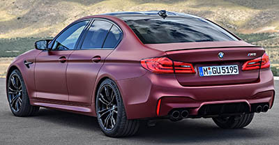 BMW M5 2018 rear view