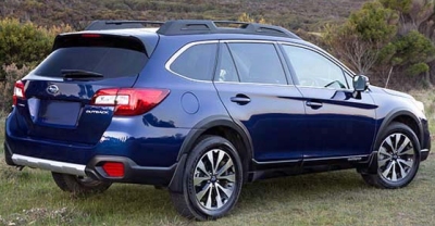 Subaru Outback 2020 rear view