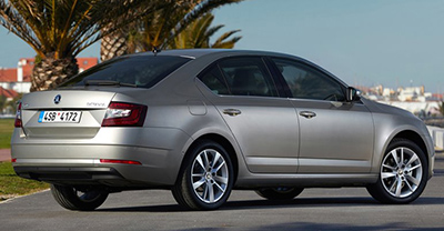 Skoda Octavia 2018 rear view