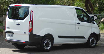 Ford Transit Custom 2018 rear view