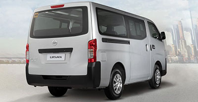 Nissan Urvan 2022 rear view