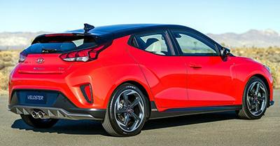 Hyundai Veloster Turbo 2020 rear view