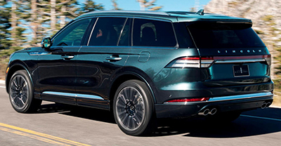 Lincoln Aviator 2021 rear view