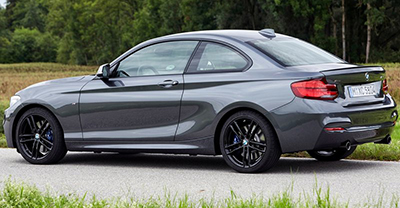 BMW 2-Series 2018 rear view