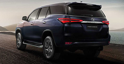 Toyota Fortuner 2021 rear view