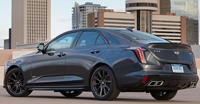 Cadillac CT4-V 2021 rear view