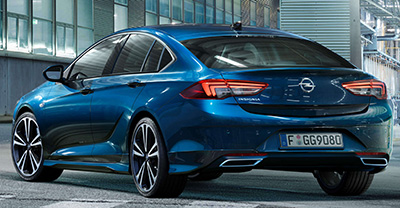 Opel Insignia 2021 rear view