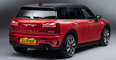 Mini Clubman 2023 rear view