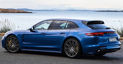 Porsche Panamera Sport Turismo 2020 rear view