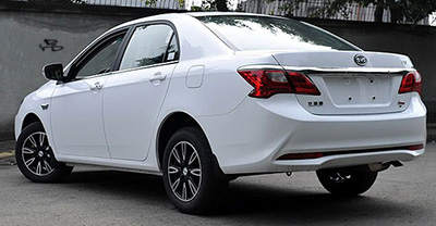 BYD F3 2021 rear view