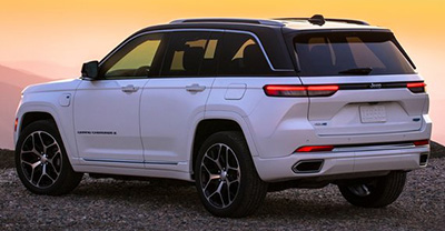 Jeep Grand Cherokee 2023 rear view