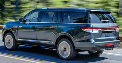 Lincoln Navigator L 2023 rear view