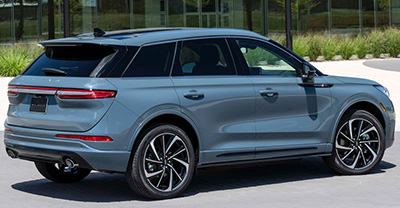 Lincoln Corsair 2023 rear view