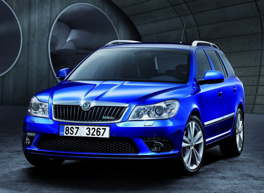 Skoda Octavia RS 2009 debuts in Europe