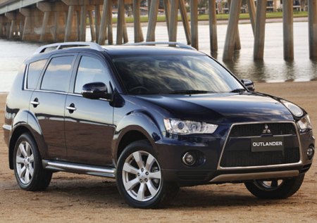 Mitsubishi Outlander 2010 gets new nose