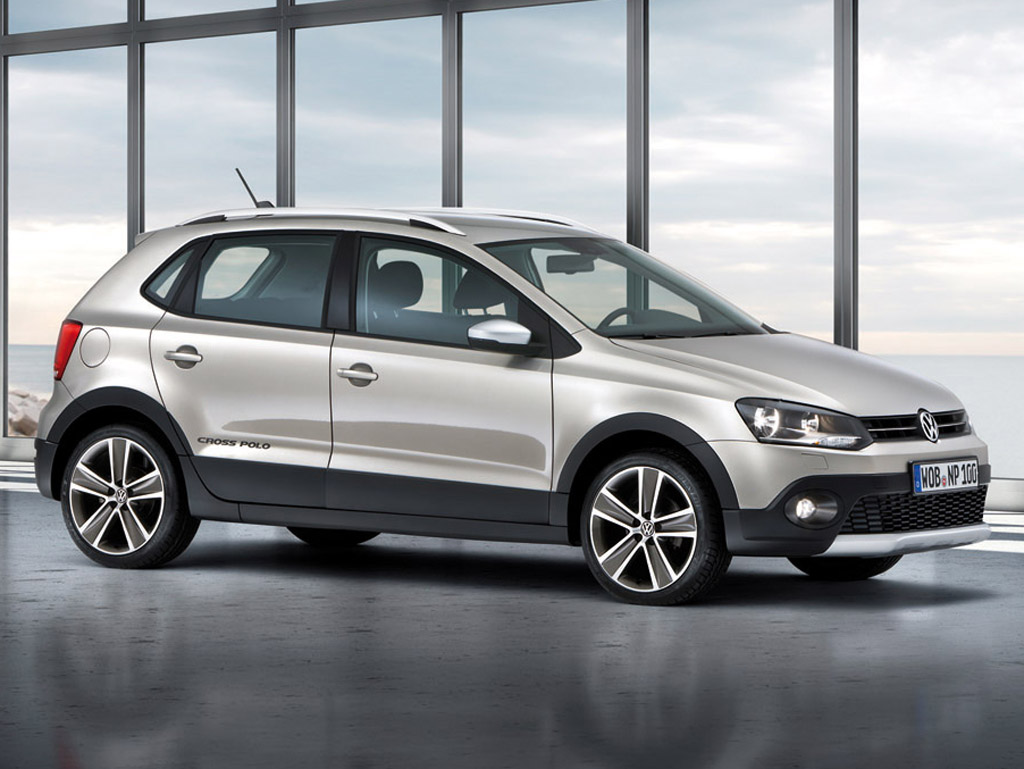 Volkswagen CrossPolo 2010 revealed