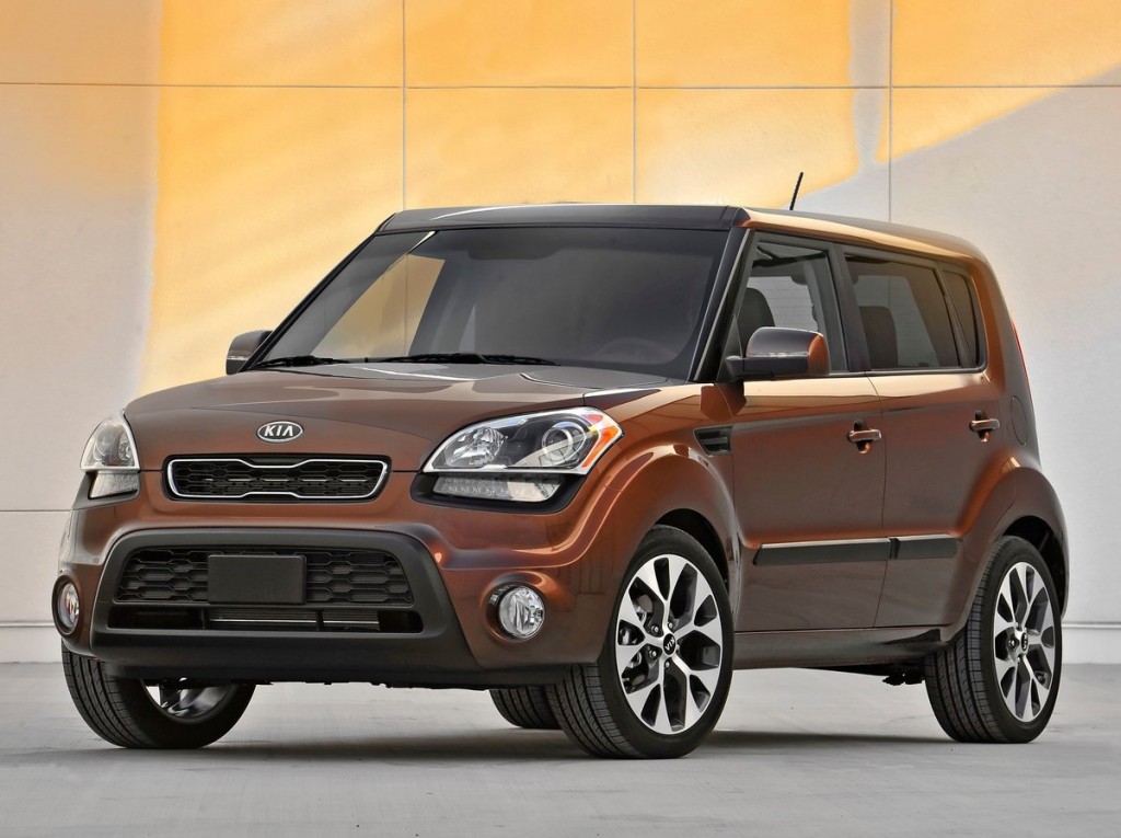 Kia Soul 2012 debuts with minor updates