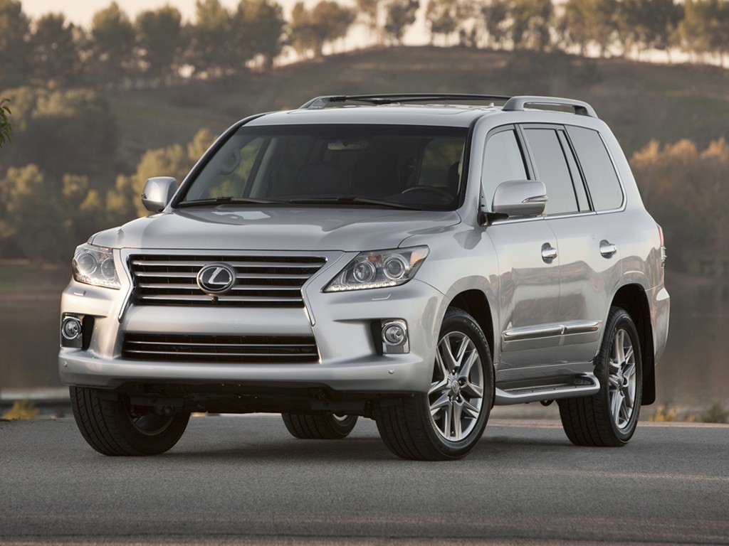 Lexus LX 570 gets 2013 facelift