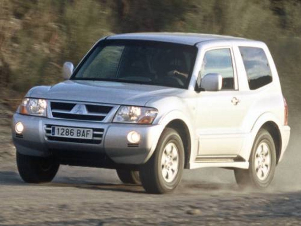 2003 Mitsubishi Pajero